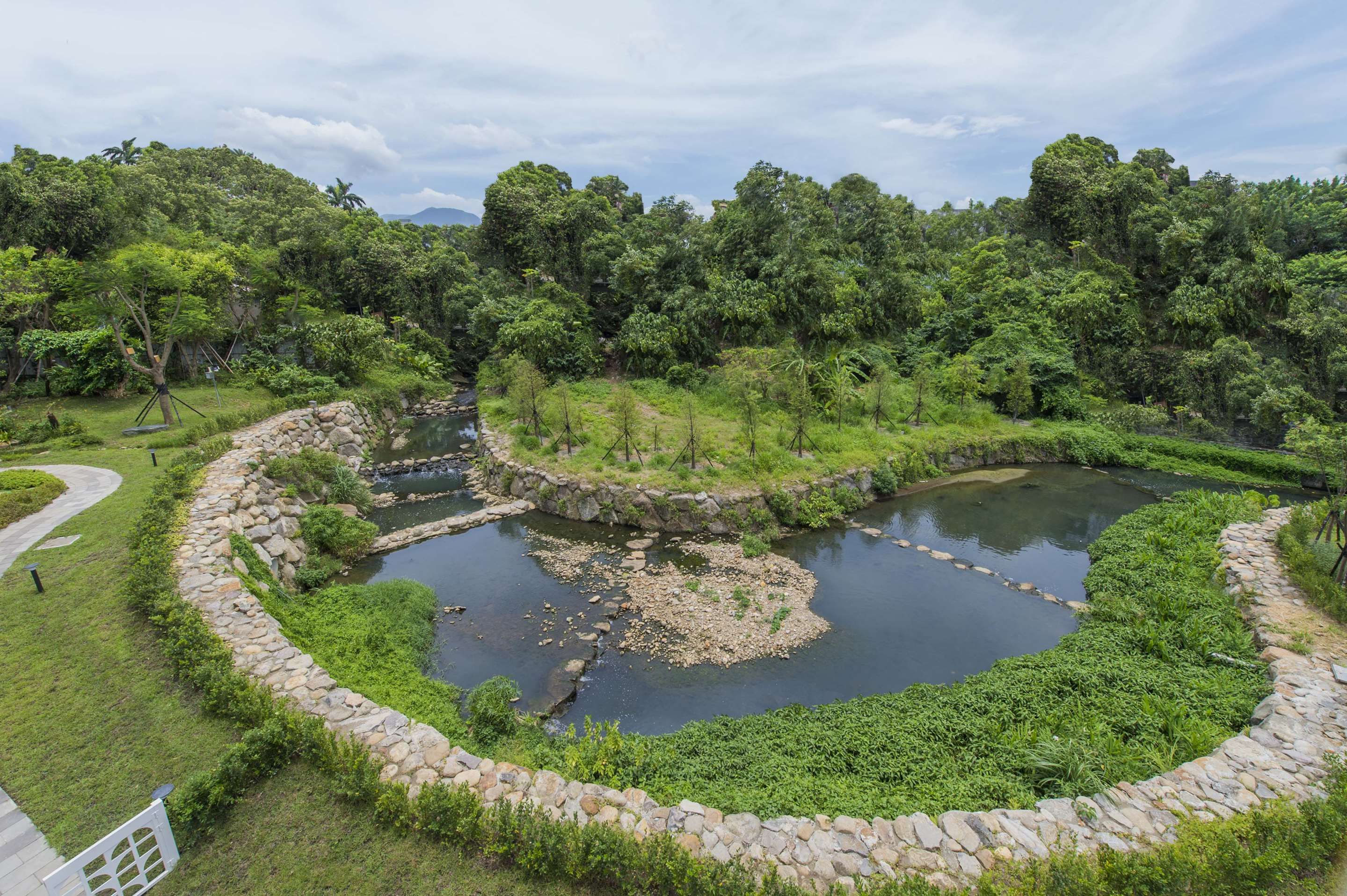 Golden Tulip Fab Hotel New Taipei