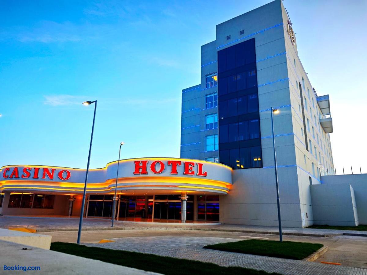 booking-1072106157-630943641-304808 Hotel y Casino del Río - Viedma