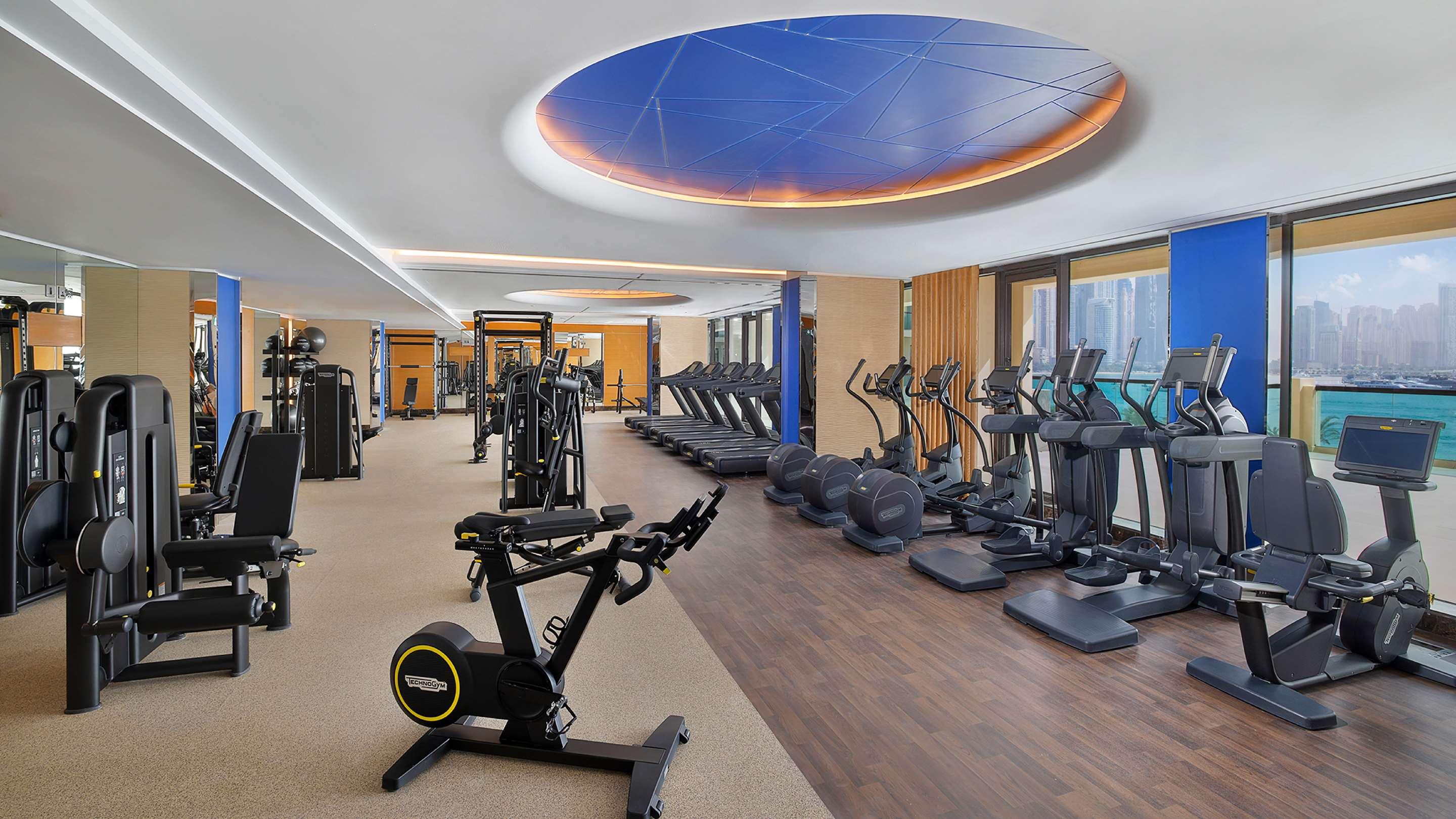 ice-8521867-111246554-418363 Hilton Dubai Palm Jumeirah