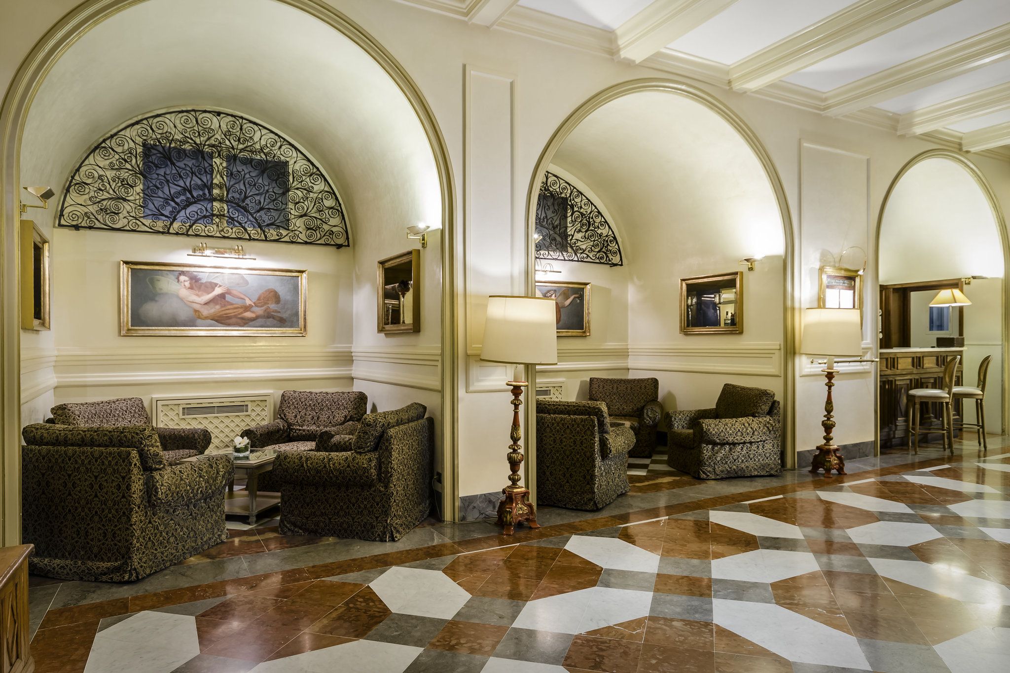 Hotels near Teatro Politeama (Palermo) from $25/night - KAYAK, image size:2048x1365