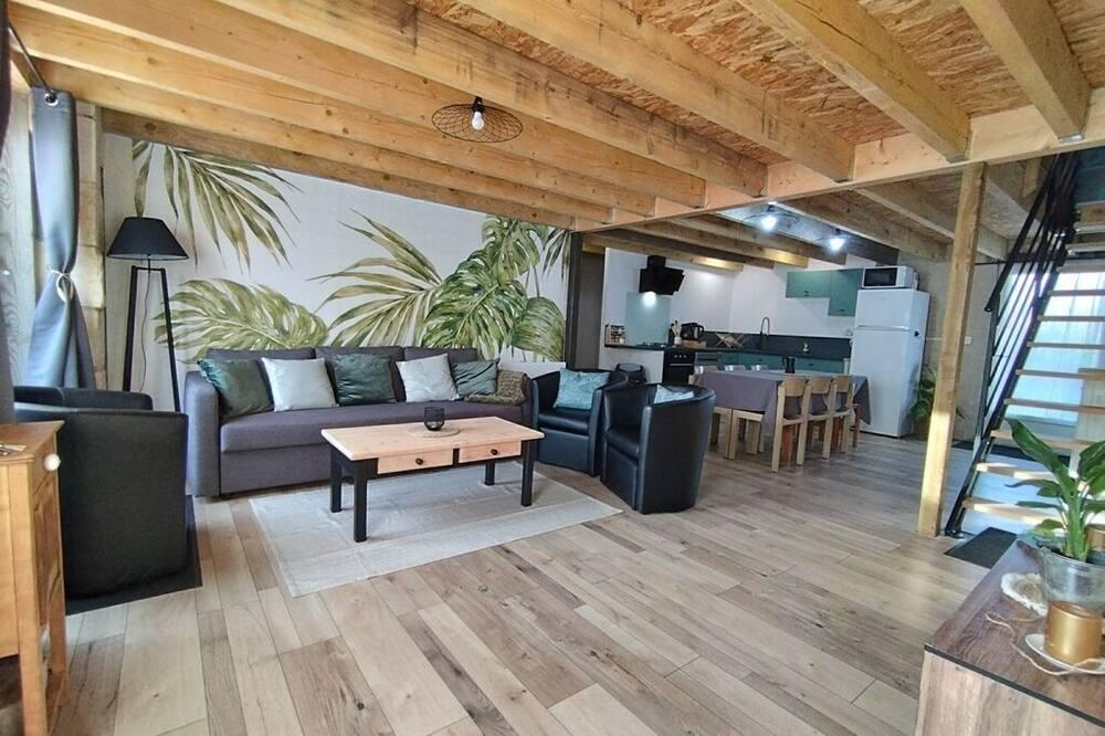 L'Orée des bois, 28 pers. 2 Gîtes Swimming pool - countryside - Poitou-Charentes - Poitiers visuel 4/5 L'Orée des bois, 28 pers. 2 Gîtes Swimming pool - countryside - Poitou-Charentes - Poitiers visuel 4/5
