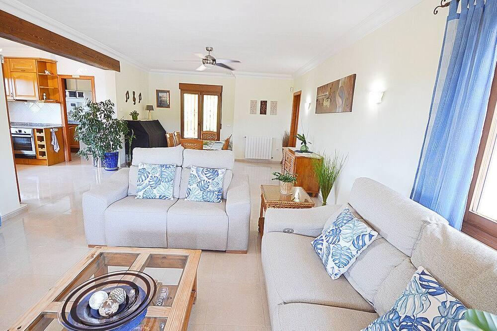 Late Deal Luxury 4 Bed Villa In Javea Last Week August - Kust van Valencia - Javea visuel 4/5 Late Deal Luxury 4 Bed Villa In Javea Last Week August - Kust van Valencia - Javea visuel 4/5