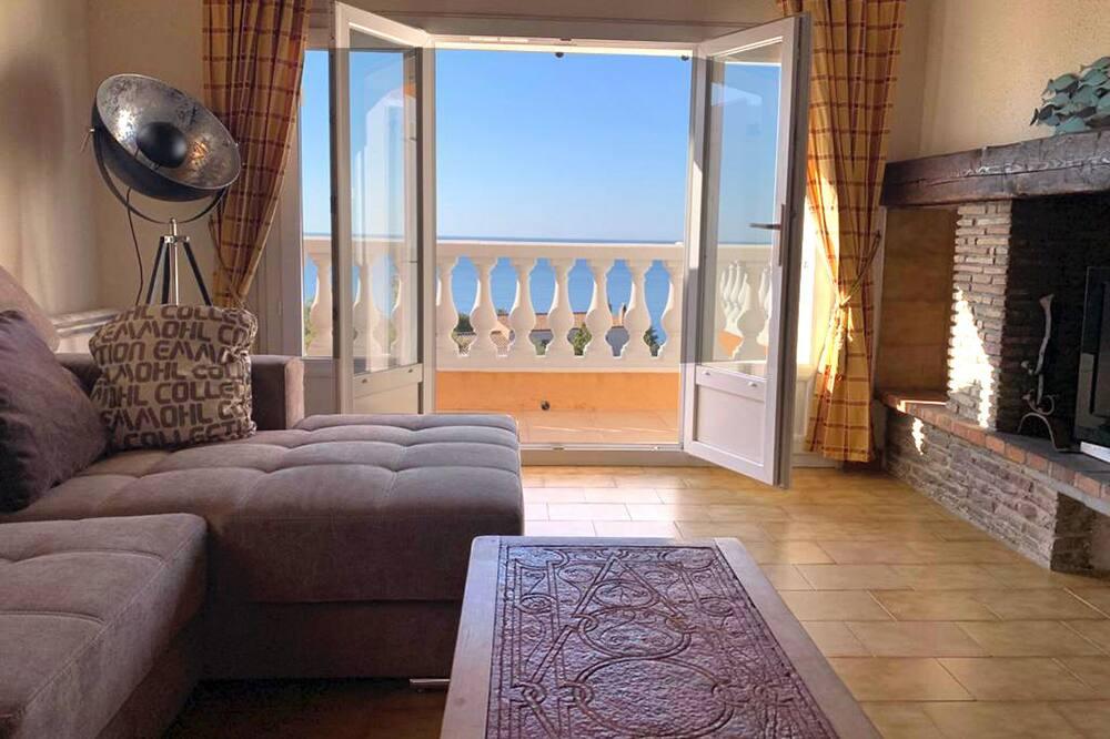 Luxury villa with swimming pool Provence-Alpes-Côte d'Azur - Saint-Raphaël visuel 5/5 Luxury villa with swimming pool Provence-Alpes-Côte d'Azur - Saint-Raphaël visuel 5/5