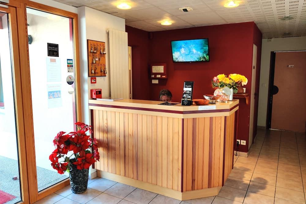 Hotel La Bosselle Pays de Loire - Saint-Philbert-de-Grand-Lieu visuel 1/5 Hotel La Bosselle Pays de Loire - Saint-Philbert-de-Grand-Lieu visuel 1/5