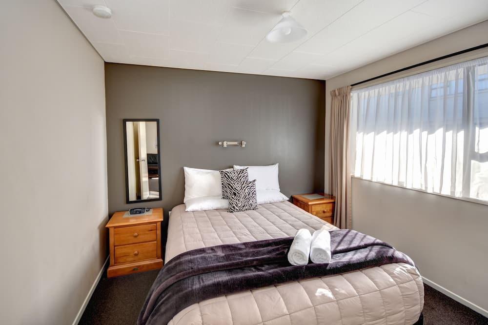 expedia_group-84858-5ed88502-048087 Adrian Motel