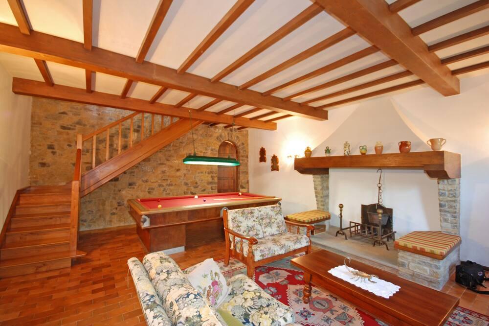 Spacious Villa with Pool in the heart of Chianti, ideal for exploring Tuscany Toscane - Tavarnelle Val di Pesa visuel 3/5 Spacious Villa with Pool in the heart of Chianti, ideal for exploring Tuscany Toscane - Tavarnelle Val di Pesa visuel 3/5