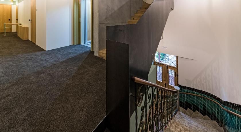 Hotel Villa Mayr Rooms & Suites