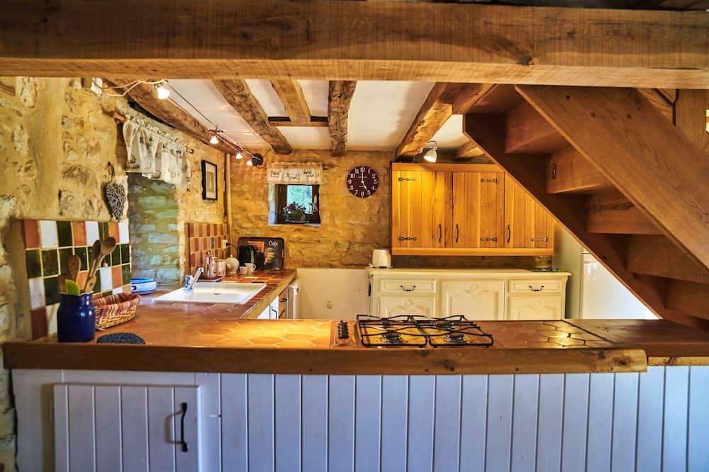 An old stone cottage full of rustic charm with pool and stunning views Aquitaine - Daglan visuel 5/5 An old stone cottage full of rustic charm with pool and stunning views Aquitaine - Daglan visuel 5/5