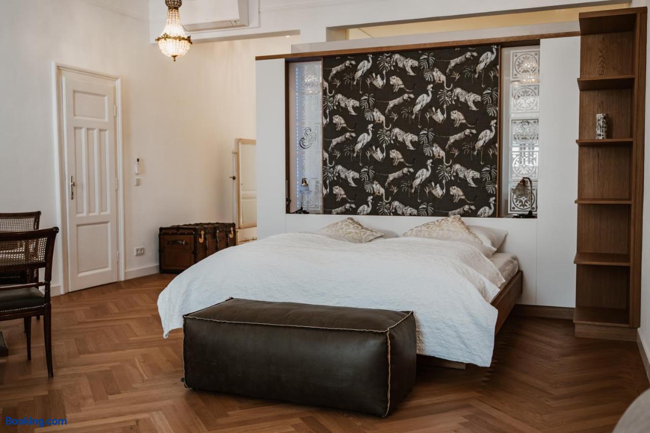 booking-555360-594785131-344911 Schloss Schönau