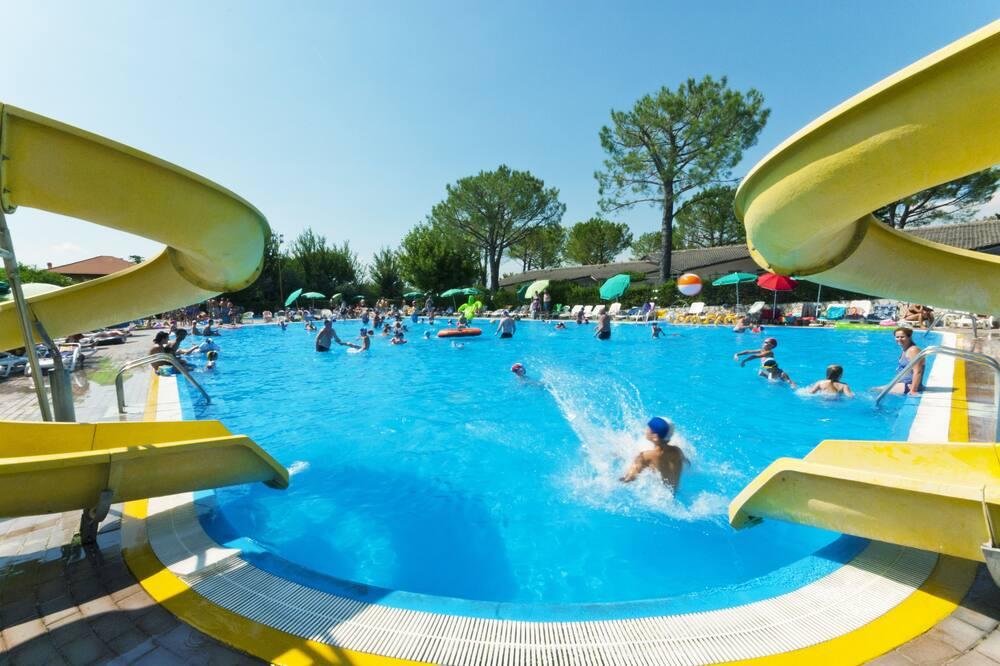 Happy Camp in Camping Cisano San Vito Lombardy - Bardolino visuel 5/5 Happy Camp in Camping Cisano San Vito Lombardy - Bardolino visuel 5/5