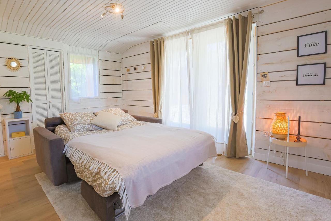 La parenthèse chambonnaise chalet cosy, WIFI - Auvergne - Le Chambon-sur-Lignon visuel 1/5 La parenthèse chambonnaise chalet cosy, WIFI - Auvergne - Le Chambon-sur-Lignon visuel 1/5