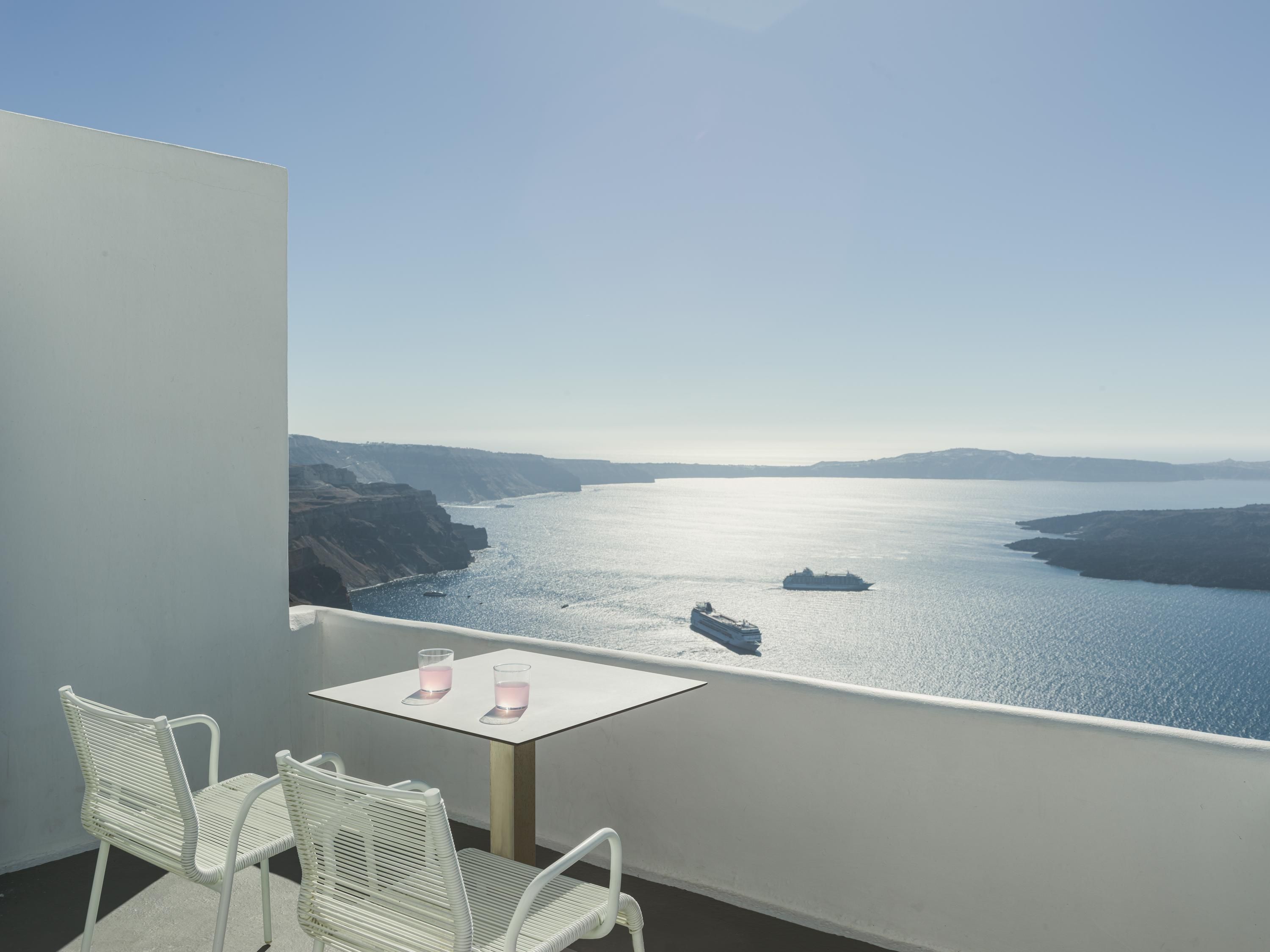 Katikies Chromata Santorini - The Leading Hotels of the World