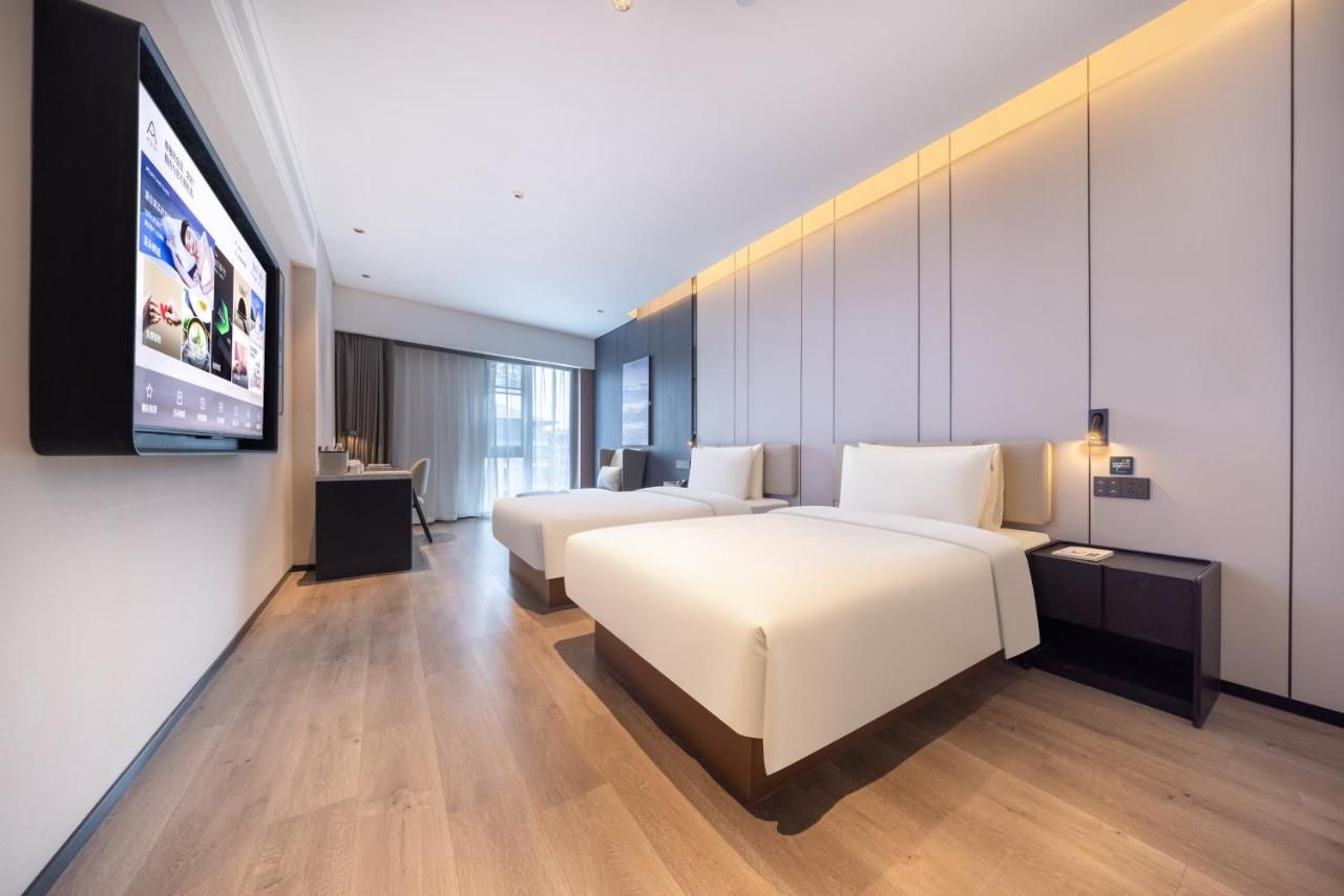 booking-1071849897-583304882-140820 Atour Hotel Zhengzhou North Dragon Lake Financial Center