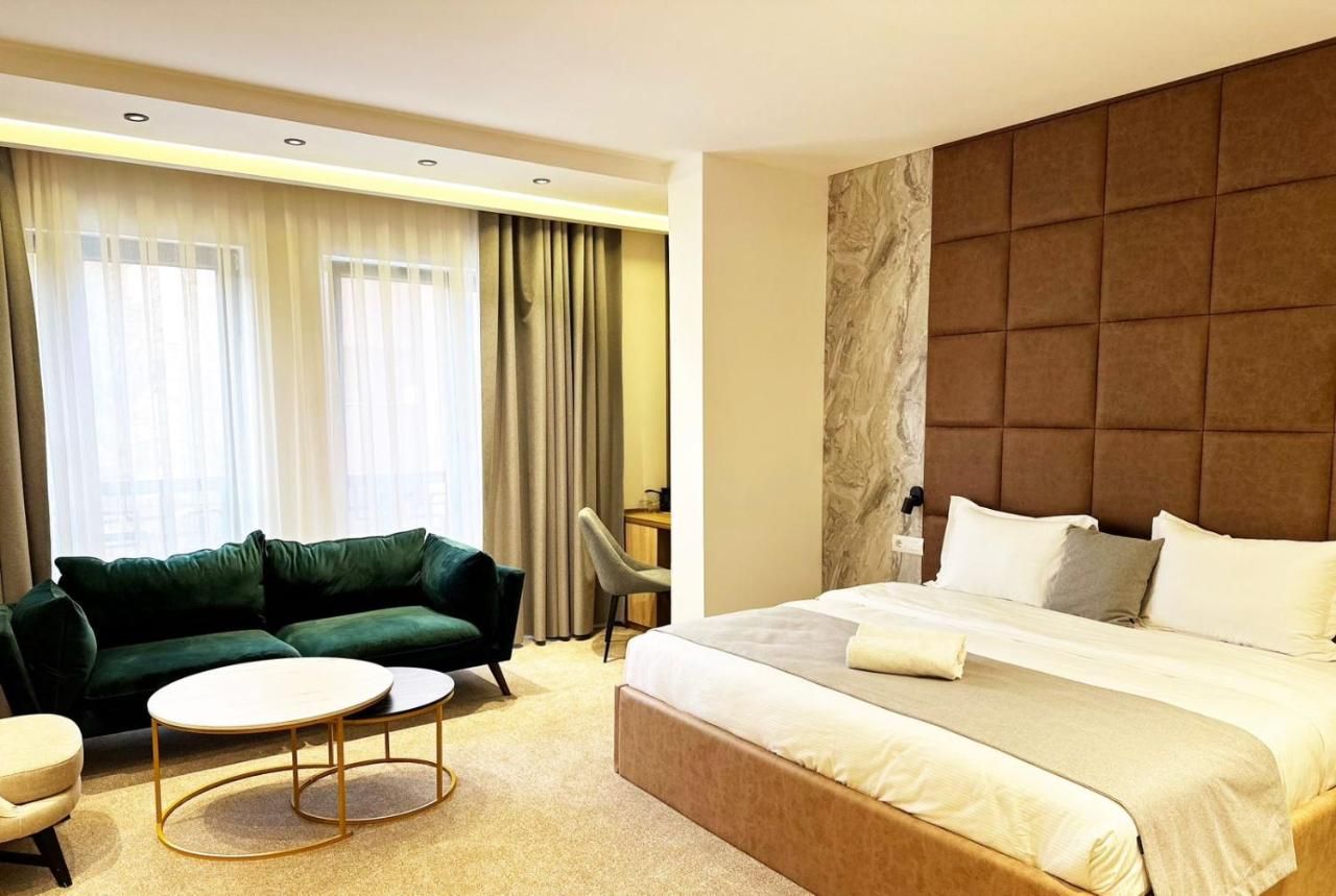 Ador Hotel North Mitrovica