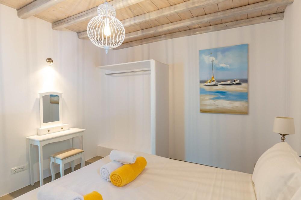 sembo-3940958-6aba57-977296 Lyra Villas Mykonos