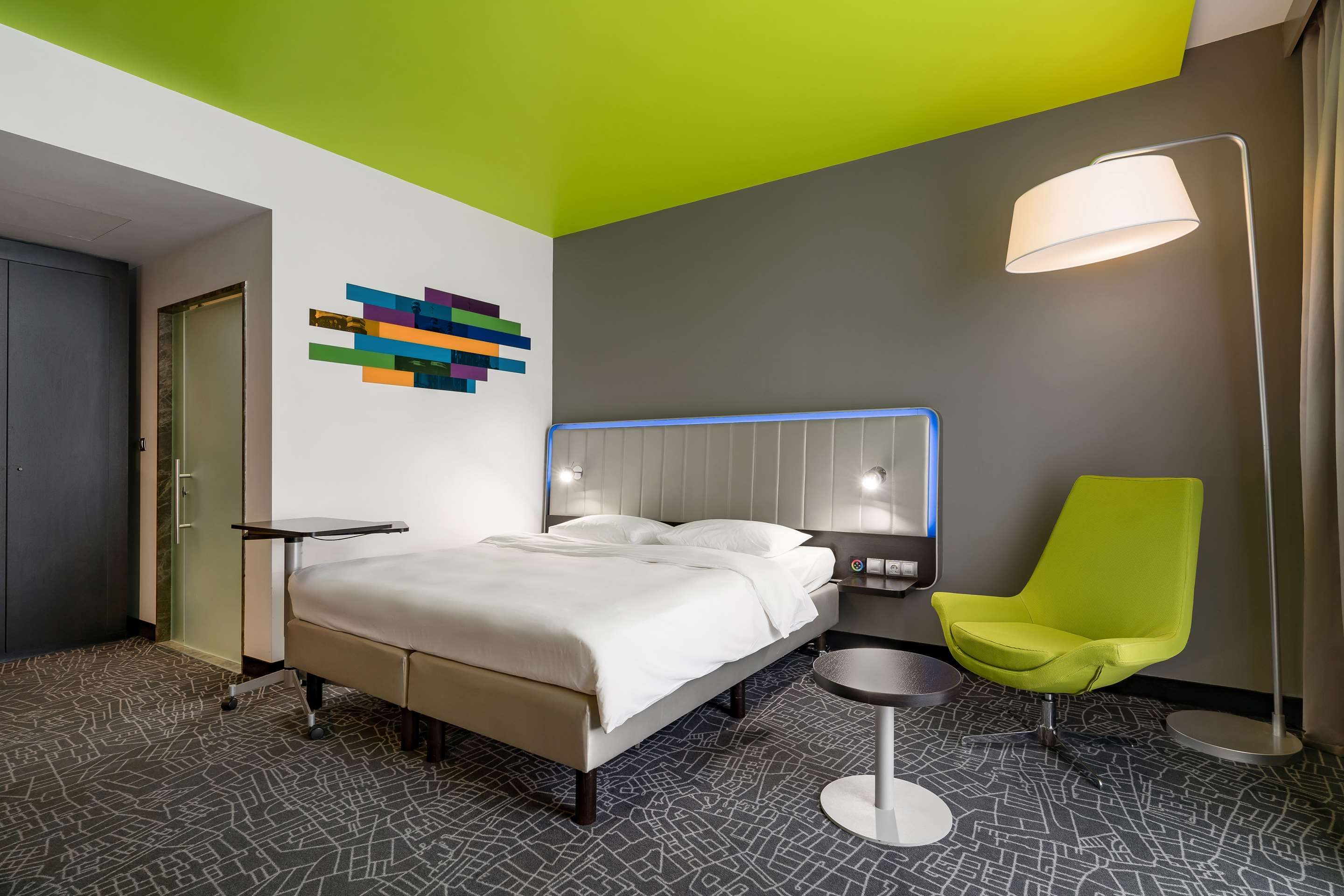 Cosmos Saint-Petersburg Pulkovo Apt Htl