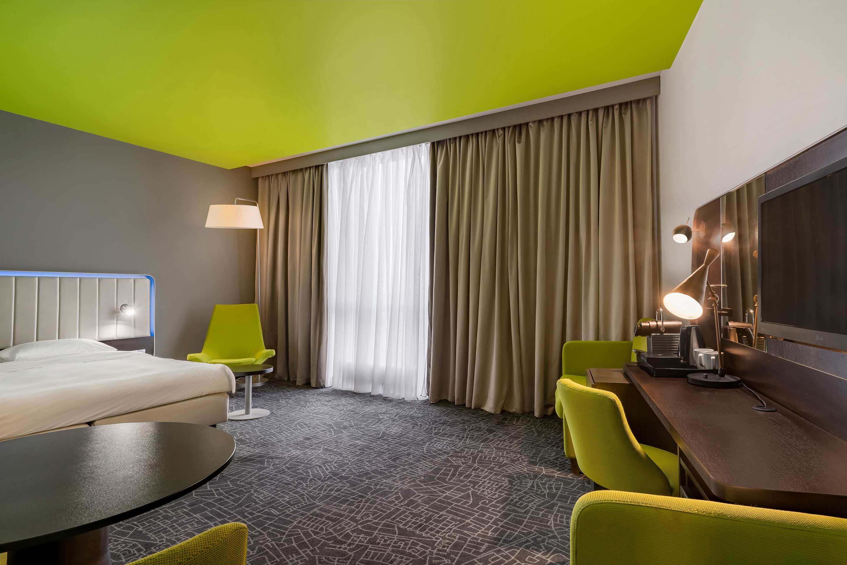 Cosmos Saint-Petersburg Pulkovo Apt Htl