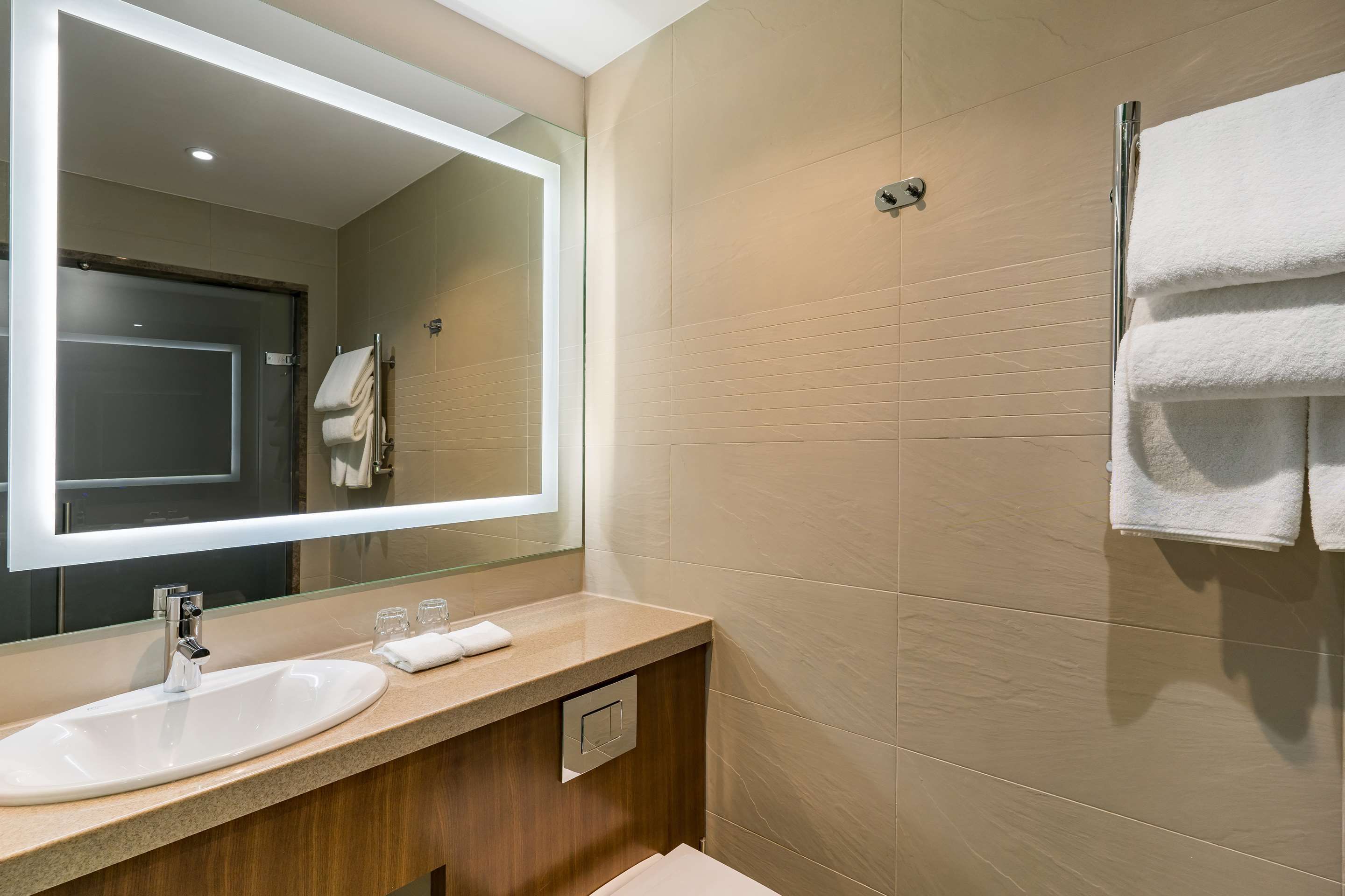 Cosmos Saint-Petersburg Pulkovo Apt Htl