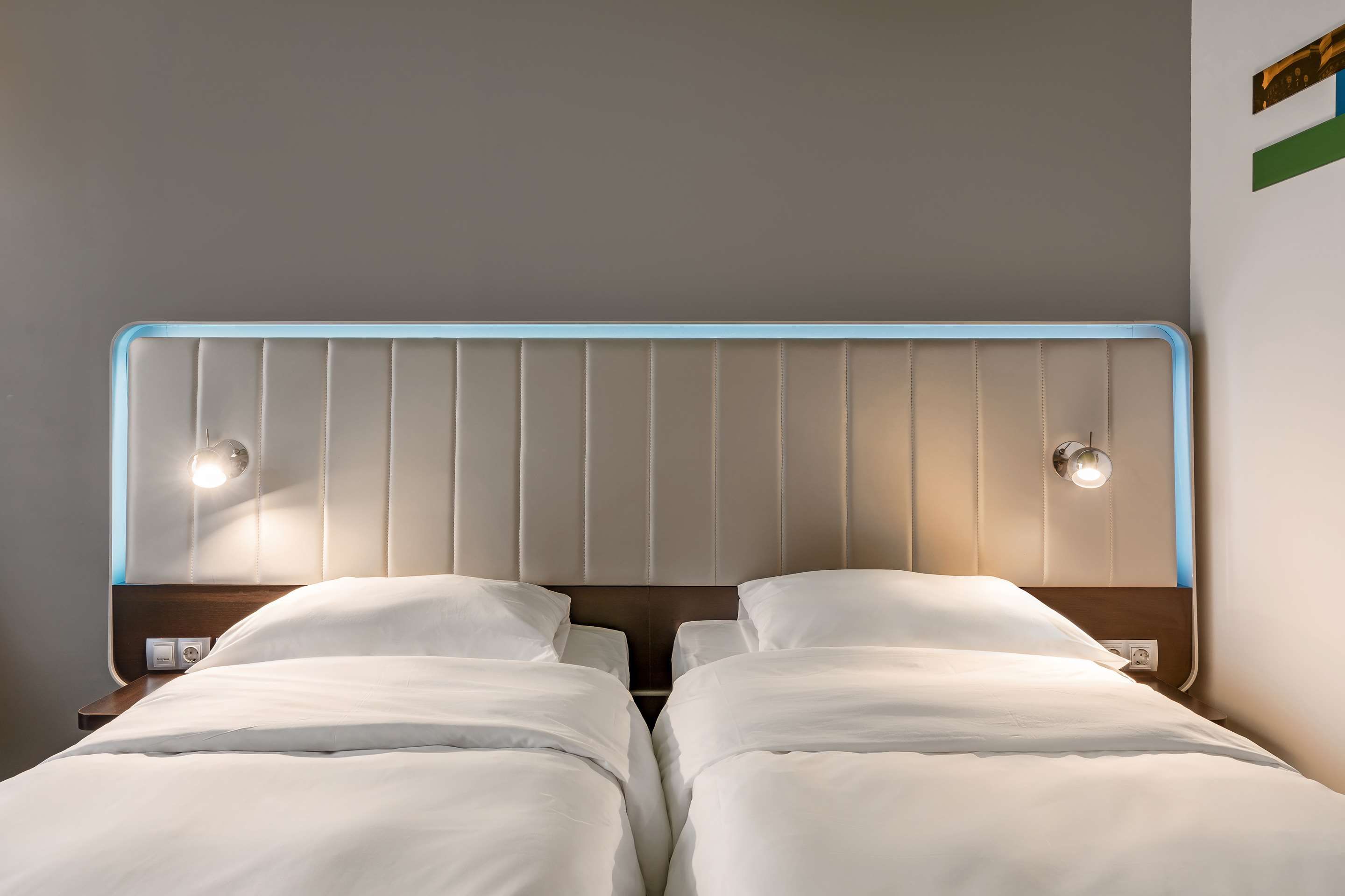 Cosmos Saint-Petersburg Pulkovo Apt Htl