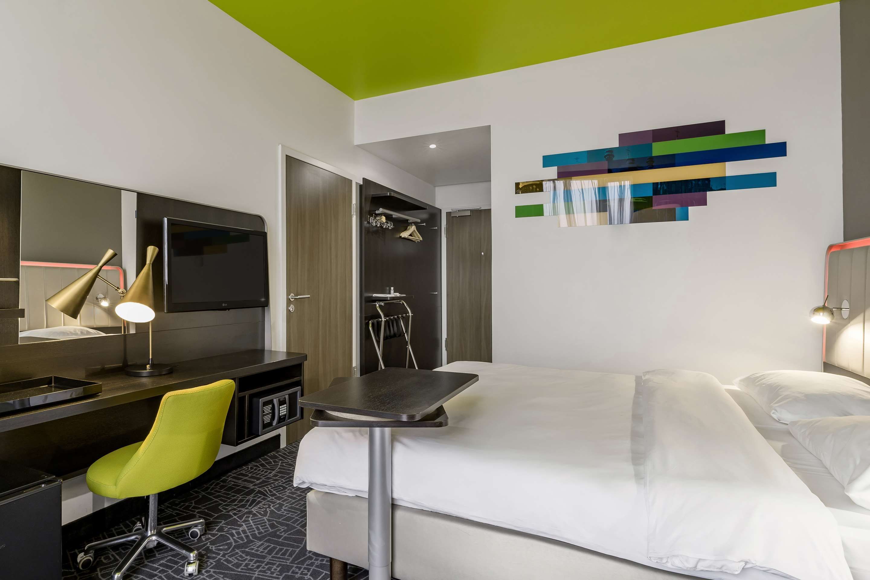 Cosmos Saint-Petersburg Pulkovo Apt Htl