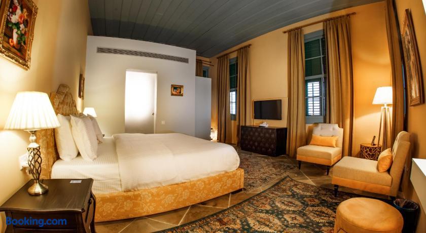booking-9143528-401130185-240805 Madama Residence