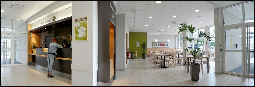 B&B HOTEL Grenoble Centre Alpexpo Rhône-Alpes - Grenoble visuel 1/5