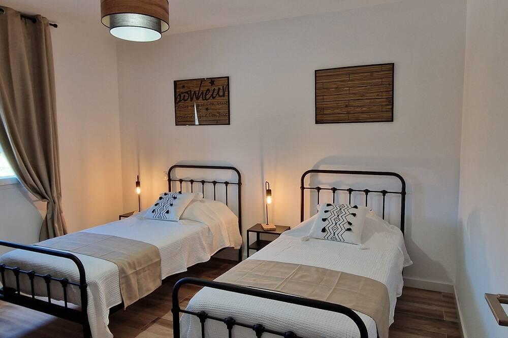 Villa, heated pool, air conditioning, wifi, river 1km, beach 6km, 4 bedrooms Corsica - Galerij visuel 5/5