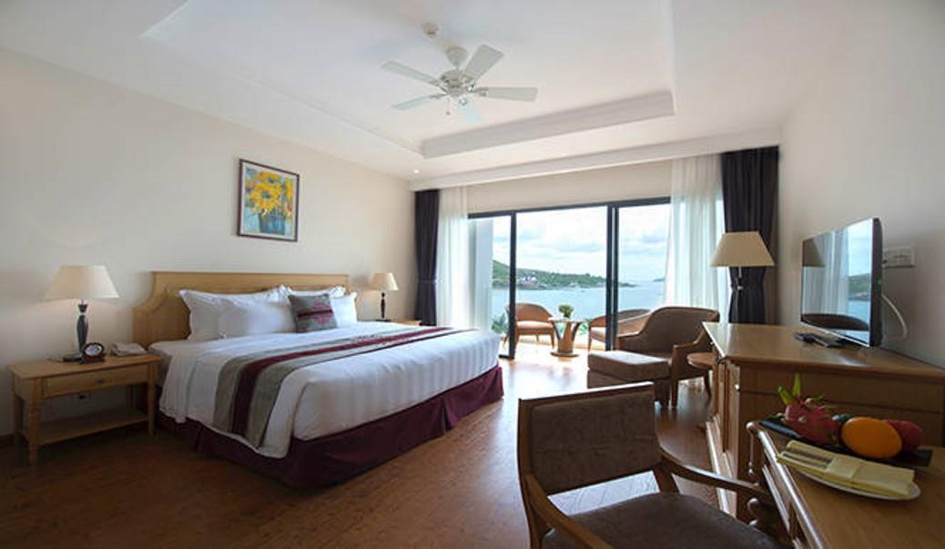 revato-2268682-12529674-364862 Vinpearl Resort & Spa Nha Trang Bay