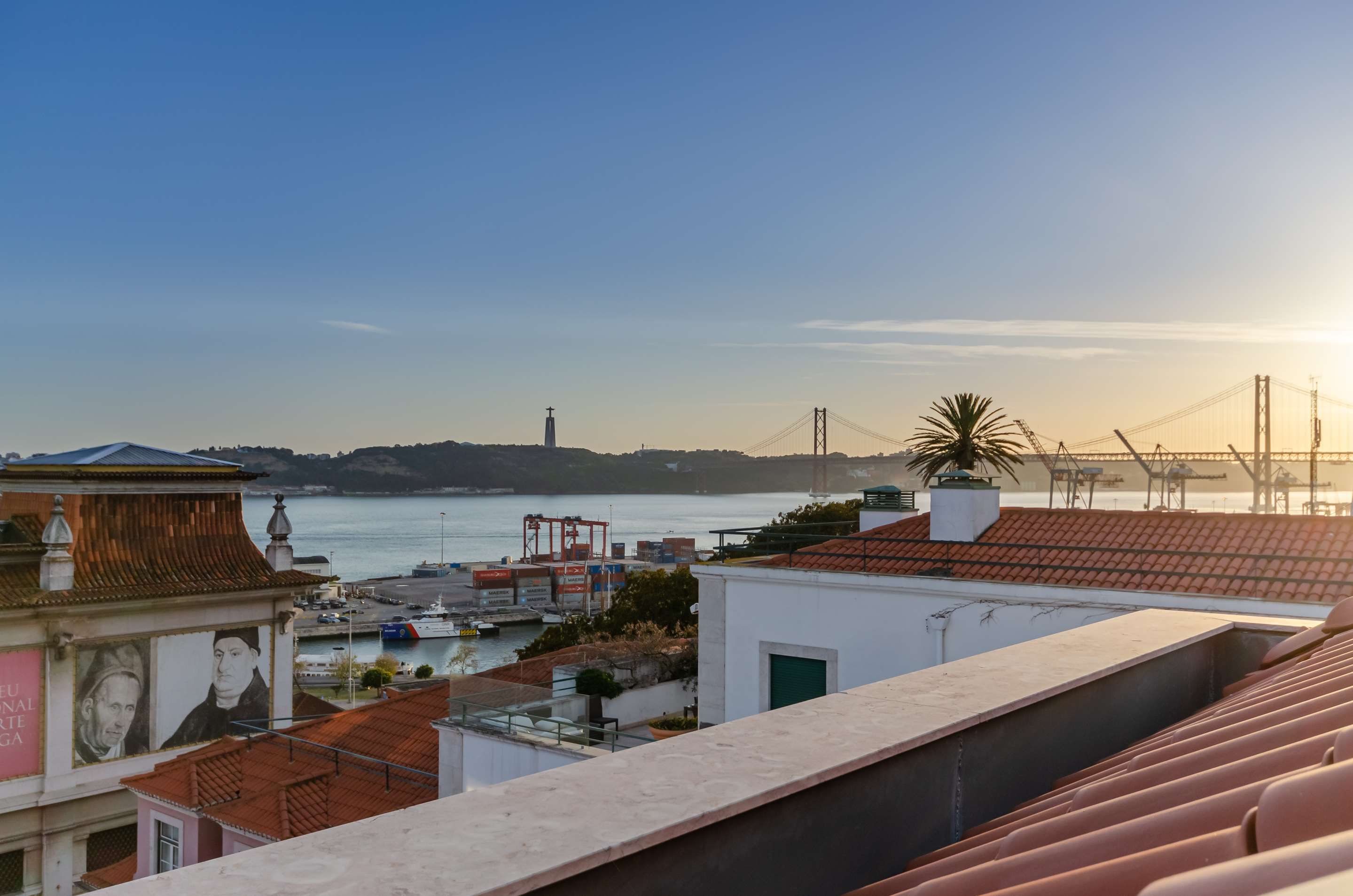 The Emerald House Lisbon, Curio Collection by Hilton