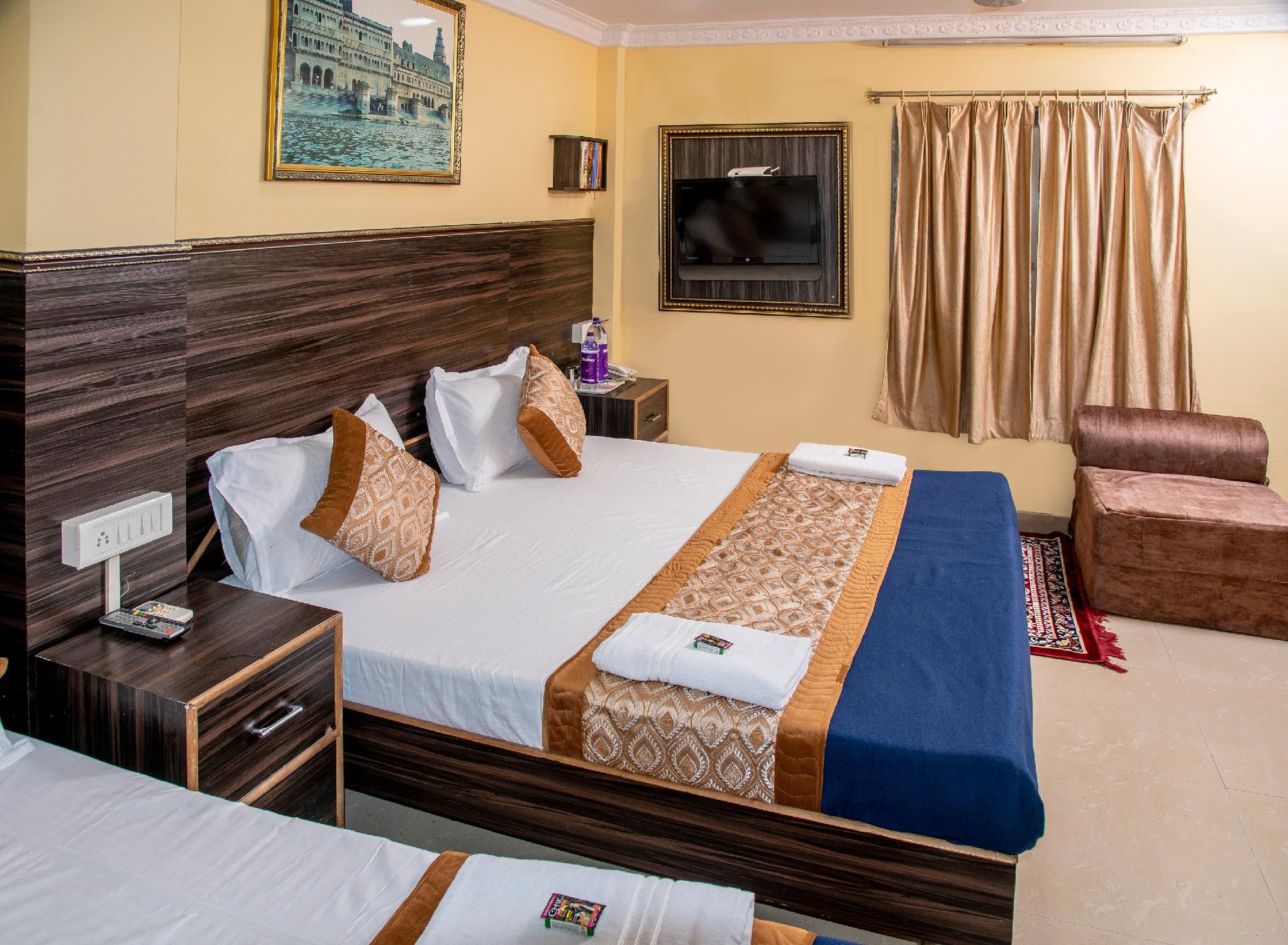 hotel photo