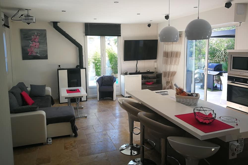 Beautiful Contemporary Villa Close To Azure And Lake Provence-Alpes-Côte d'Azur - Les Arcs sur Argens visuel 3/5 Beautiful Contemporary Villa Close To Azure And Lake Provence-Alpes-Côte d'Azur - Les Arcs sur Argens visuel 3/5