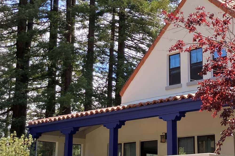 The Stavrand Russian River Valley