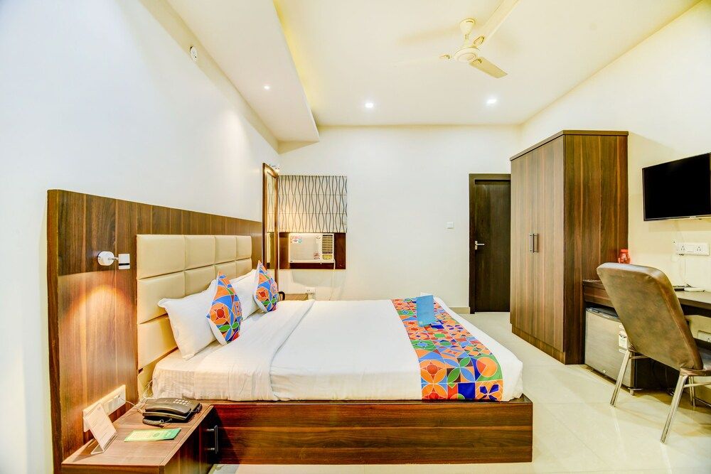 hotel photo