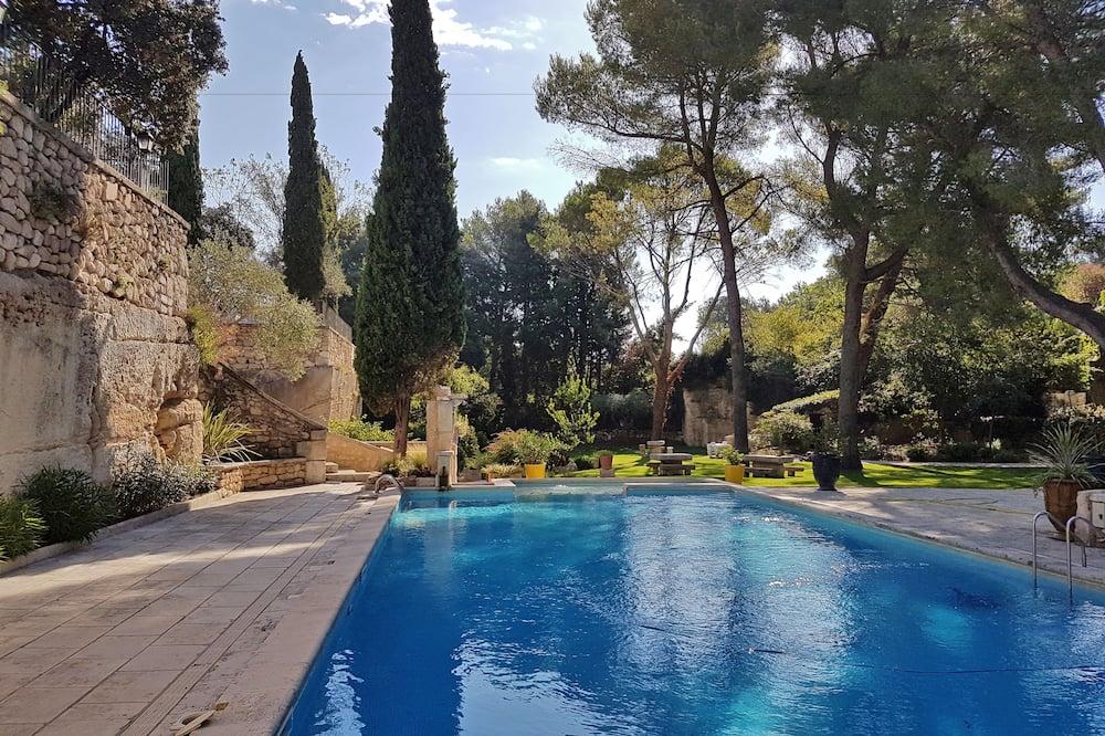 Hôtel Belesso Provence-Alpes-Côte d'Azur - Fontvieille visuel 2/5 Hôtel Belesso Provence-Alpes-Côte d'Azur - Fontvieille visuel 2/5