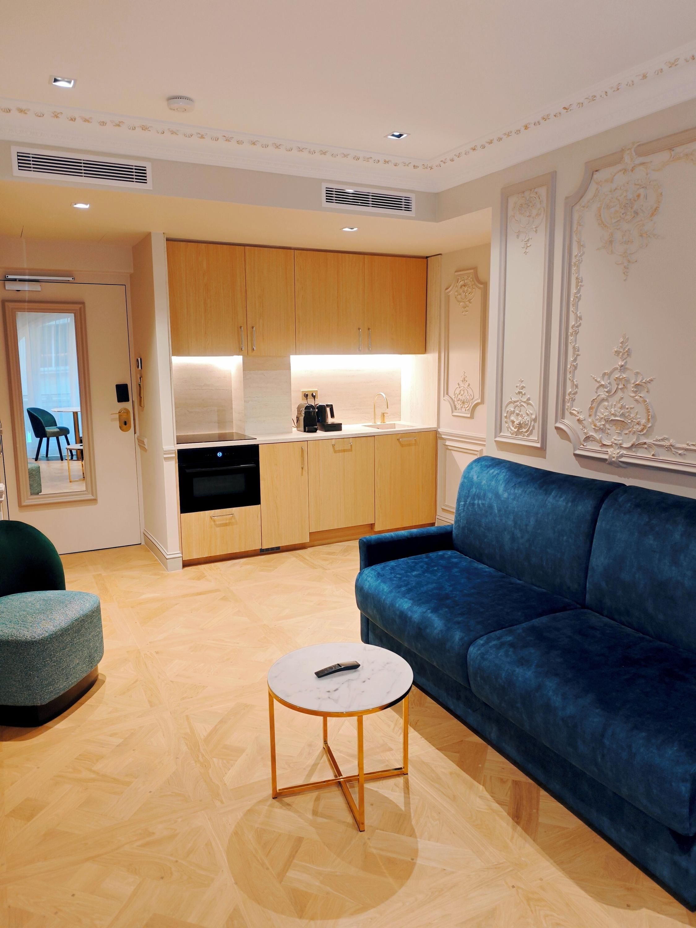 Mode Paris Aparthotel 4