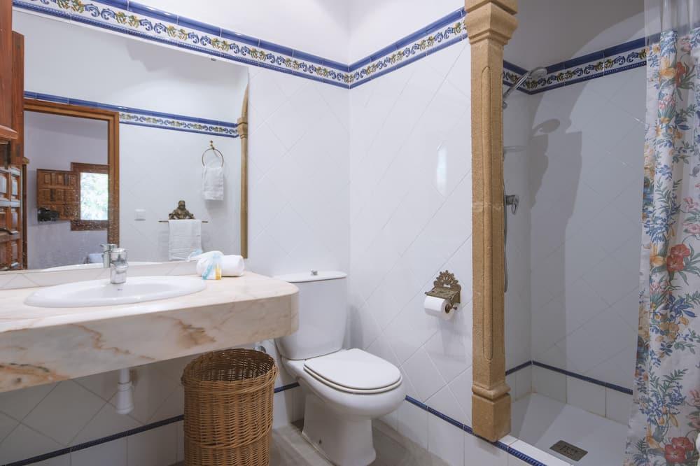 Large and classic villa with private pool in Javea, Costa Blanca, Spain for 6 persons Kust van Valencia - Javea visuel 1/5 Large and classic villa with private pool in Javea, Costa Blanca, Spain for 6 persons Kust van Valencia - Javea visuel 1/5