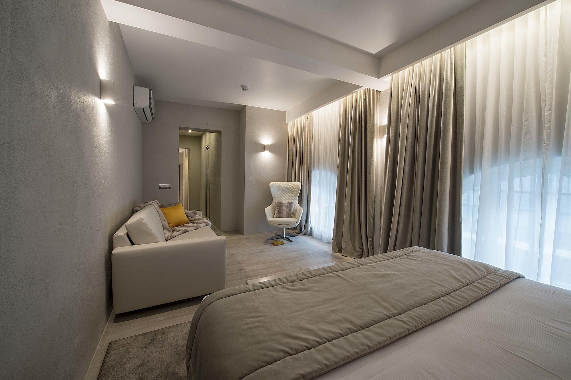 expedia_group-2256899-f7bb46-698599 Terrace Pantheon Relais