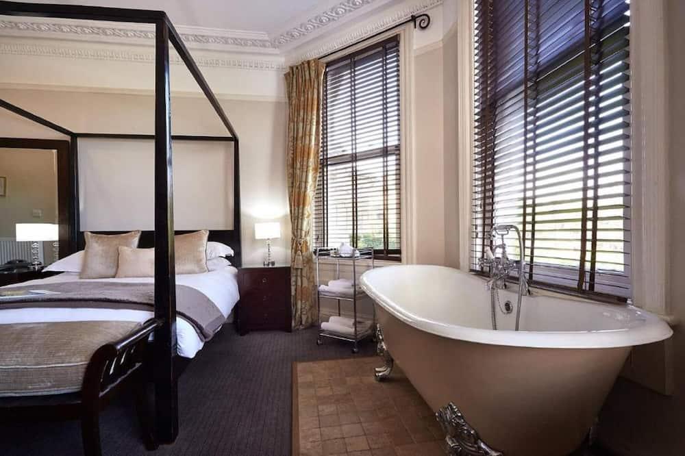 expedia_group-127211-616aed9a-749429 Dorian House
