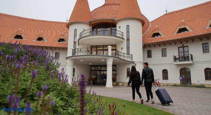 booking-9334937-414519326-301963 Hungarikum Hotel