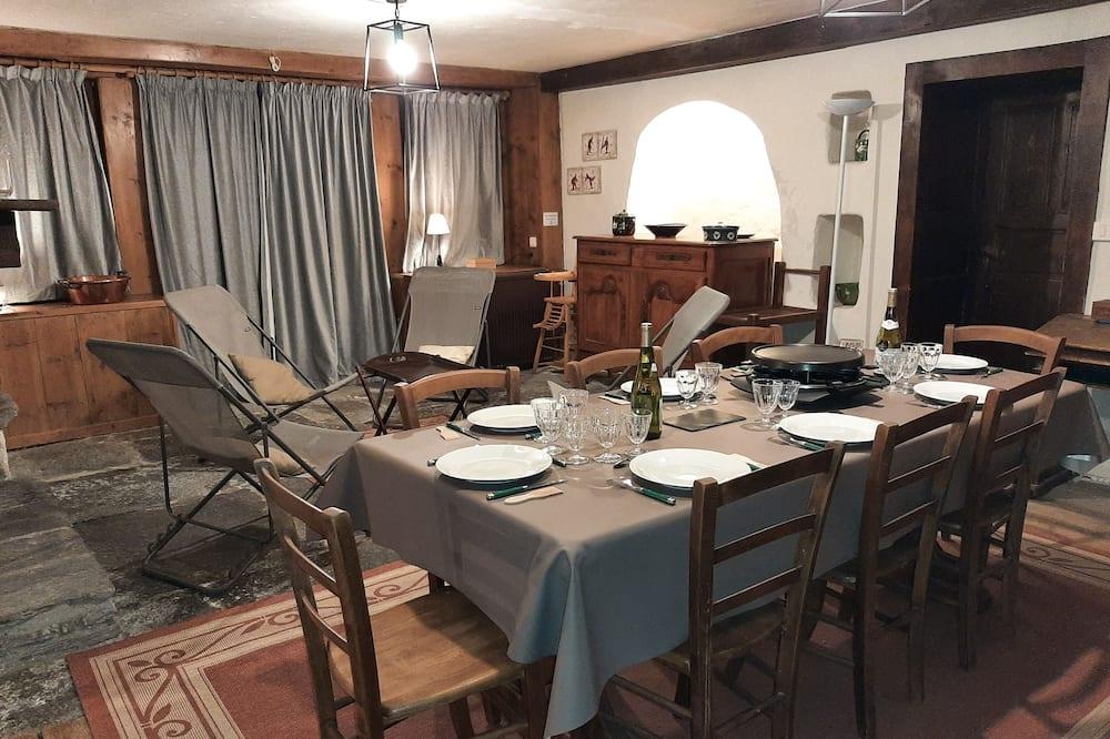 Charming chalet close to the slopes Rhône-Alpes - Chamonix-Mont-Blanc visuel 5/5 Charming chalet close to the slopes Rhône-Alpes - Chamonix-Mont-Blanc visuel 5/5