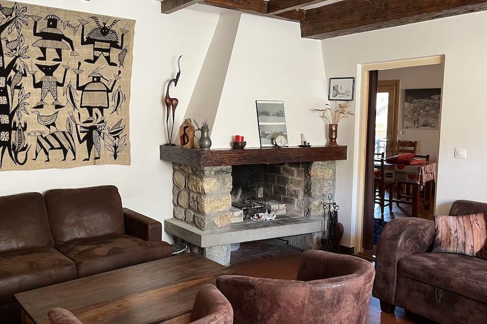 Village house in the heart of the Clarée valley Provence-Alpes-Côte d'Azur - Val-des-Prés visuel 5/5 Village house in the heart of the Clarée valley Provence-Alpes-Côte d'Azur - Val-des-Prés visuel 5/5