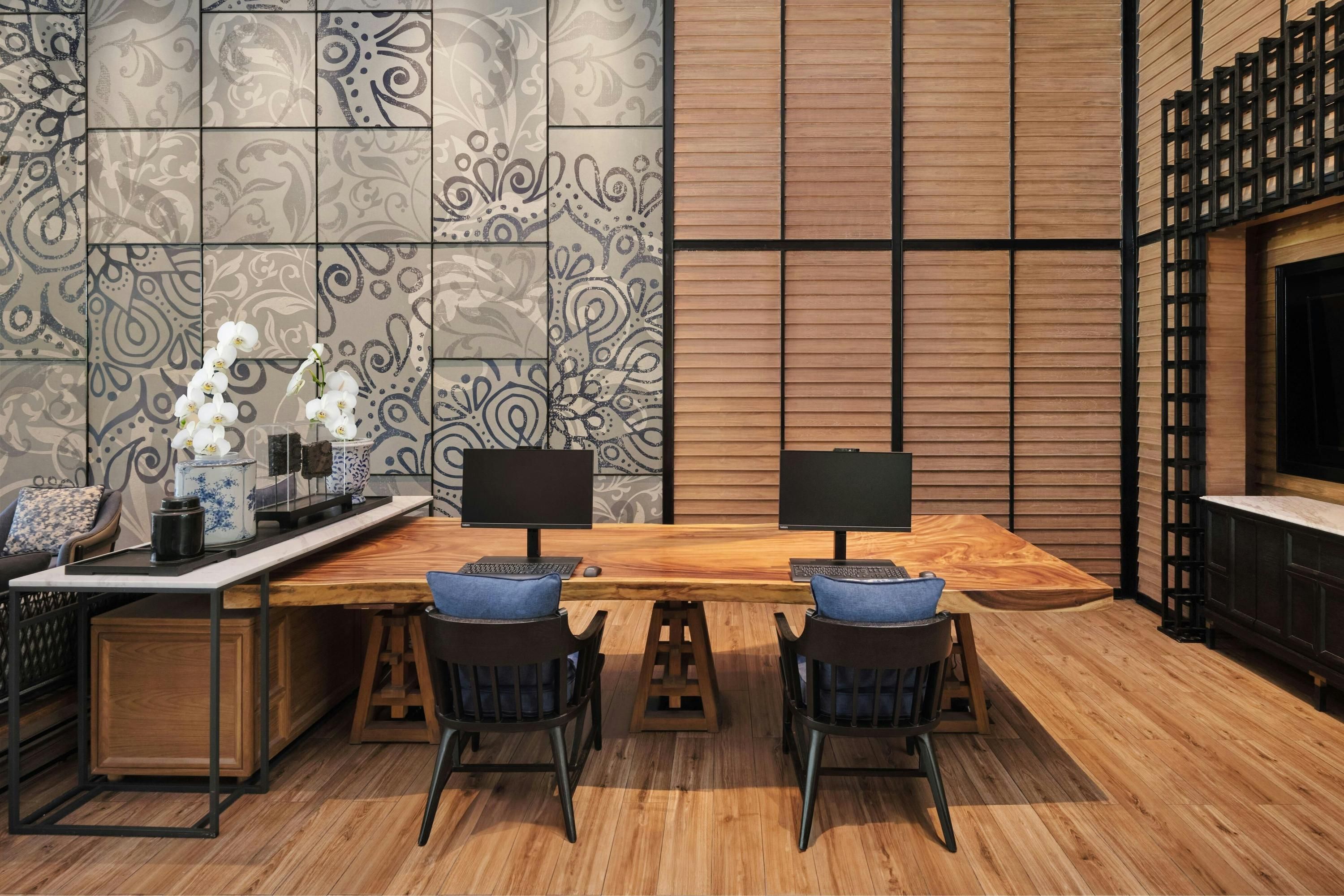 Four Points by Sheraton Phuket Patong Beach Resort