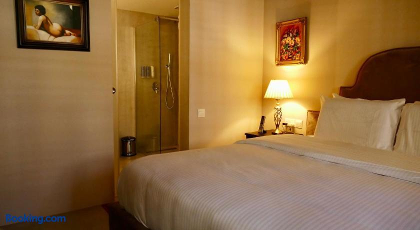 booking-9143528-427284585-986368 Madama Residence
