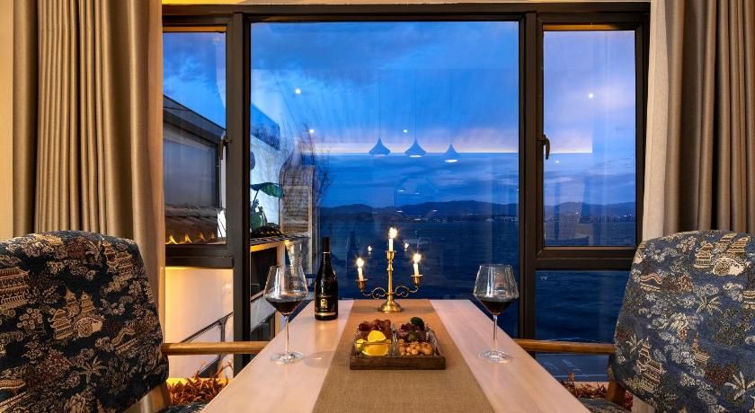 Dali Beauty Seaview B&B