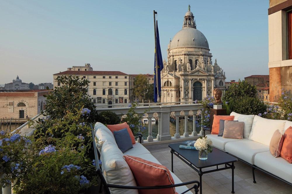 sembo-4989100-fc1550-733423 The St. Regis Venice