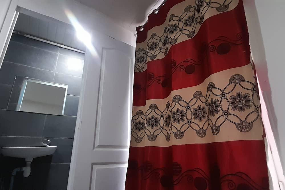 Hôtel des Andelys Ile de France - Paris visuel 1/5 Hôtel des Andelys Ile de France - Paris visuel 1/5