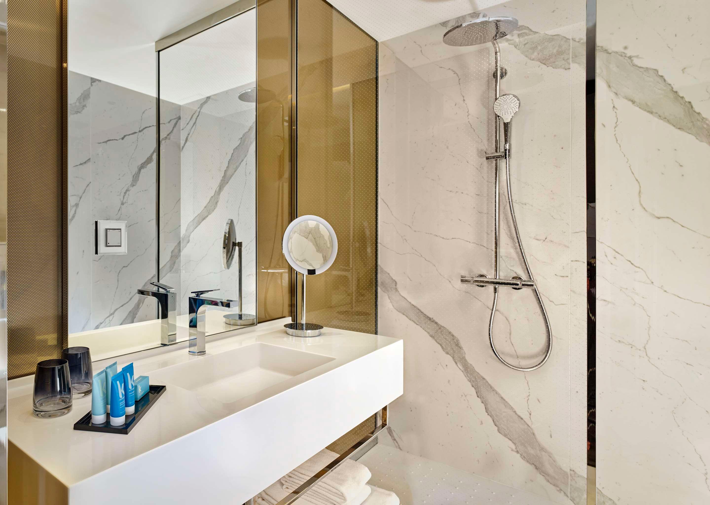ice-10299400-107903485-774771 art'otel Zagreb