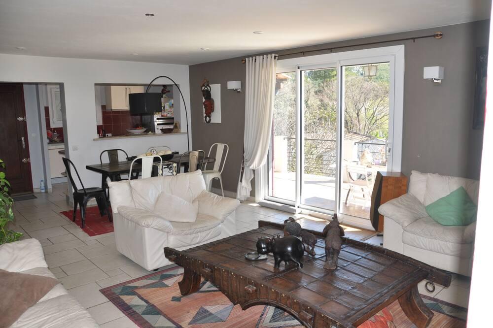 Magnifique Villa vue Ste Baume Provence-Alpes-Côte d'Azur - Tweeling visuel 3/5 Magnifique Villa vue Ste Baume Provence-Alpes-Côte d'Azur - Tweeling visuel 3/5