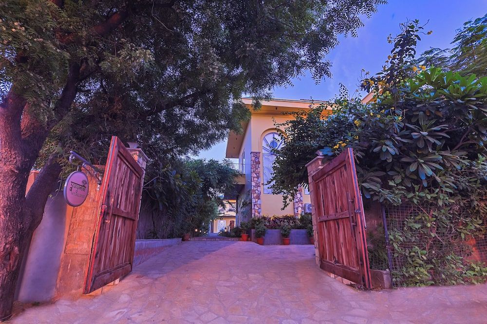 Ananyamaya nature lodge