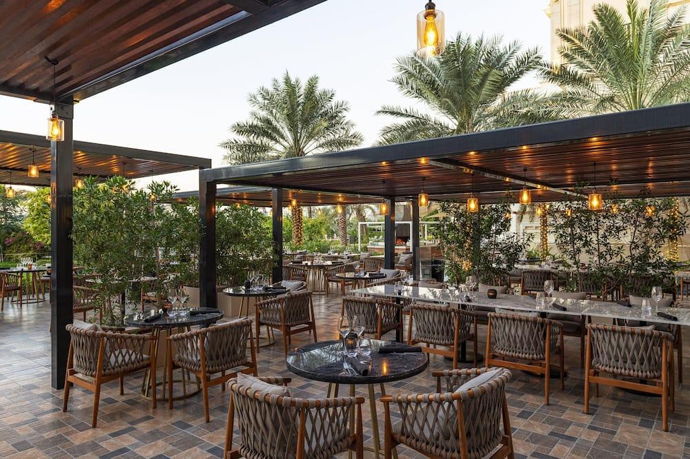 expedia_group-1070399172-81628901-729235 W Dubai - Mina Seyahi